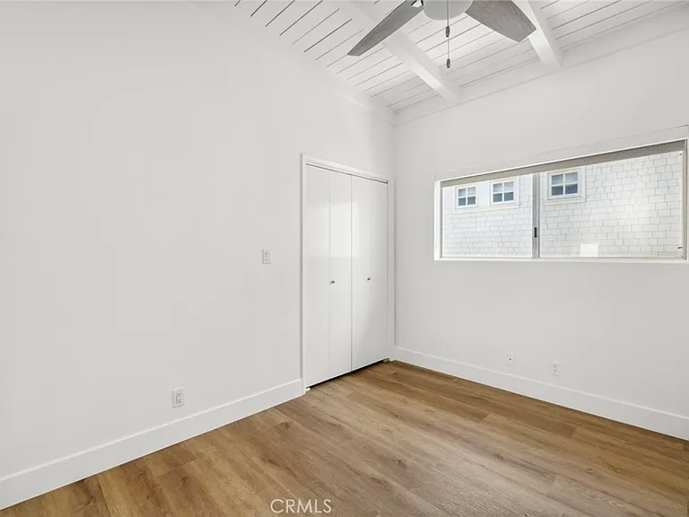 2551 Bayshore Dr — Photo 17