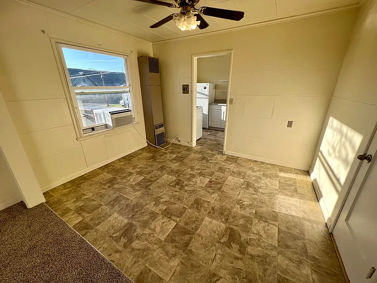 215 N Ivy St #1 — Photo 8