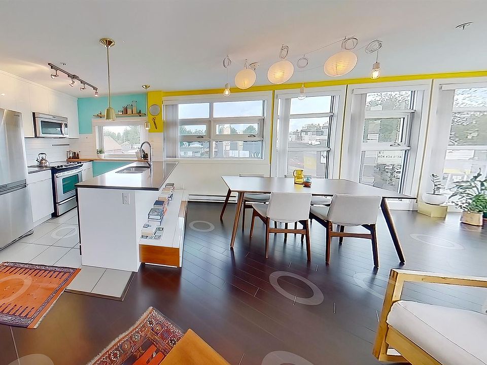 1st image of 4338 Commercial St #202