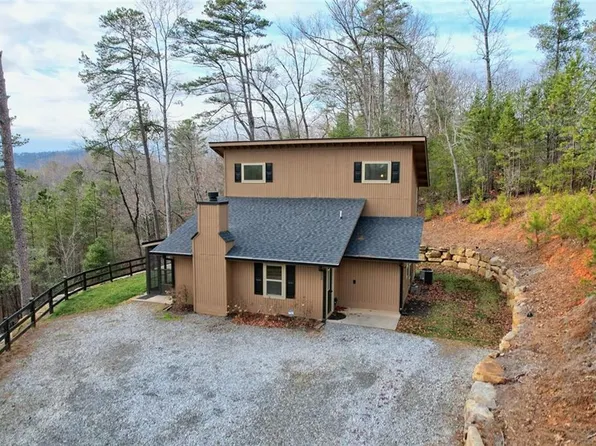 112 John English Dr, Clayton, GA 30525