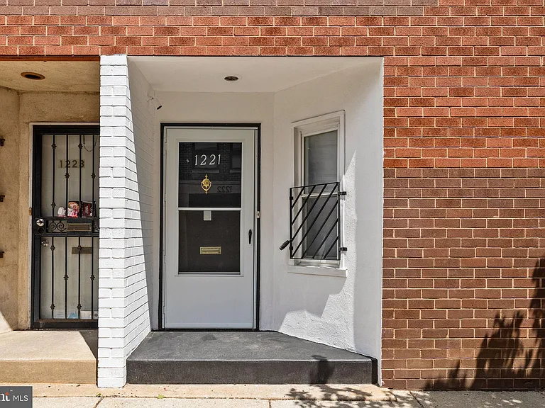 1221 Kater St — Photo 28