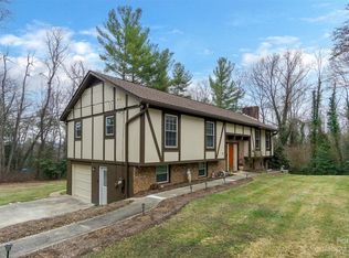 63 Quail Ridge Rd, Mills River, NC 28759