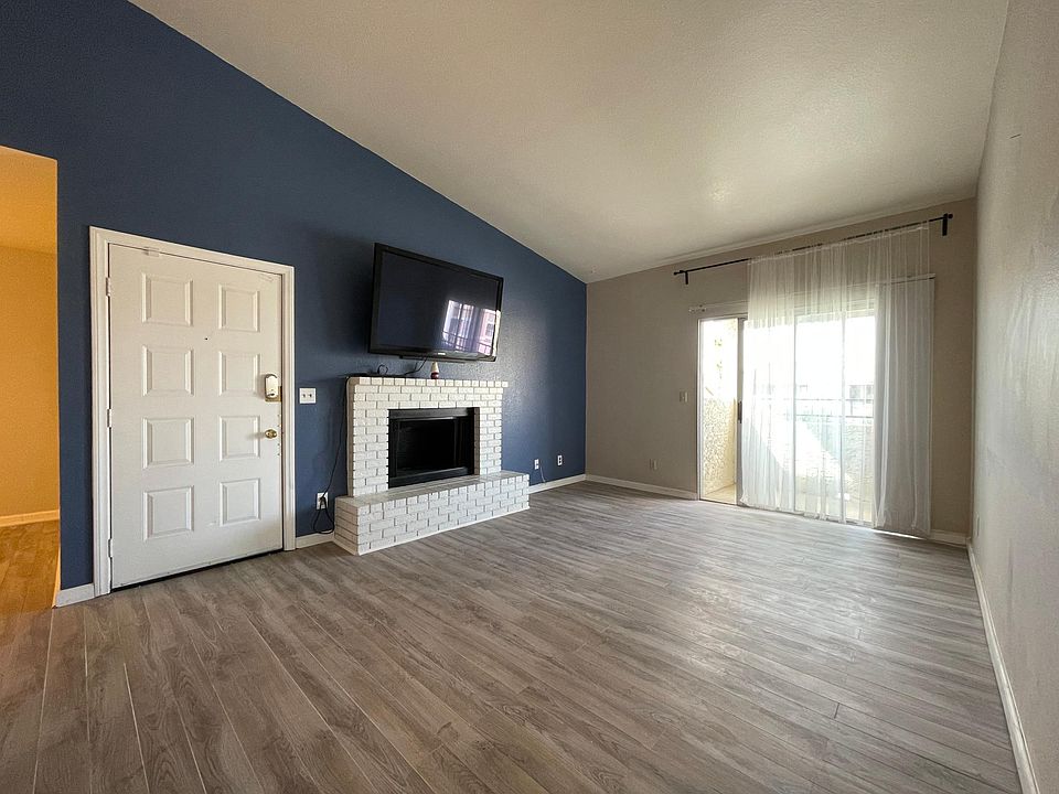 1st image of 3790 Shirebrook Dr APT 165