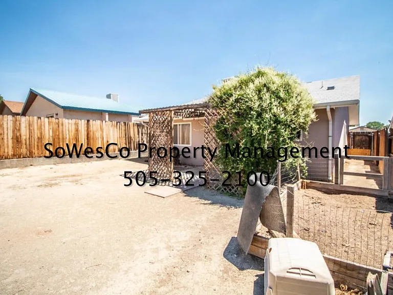 815 Cholla — Photo 14