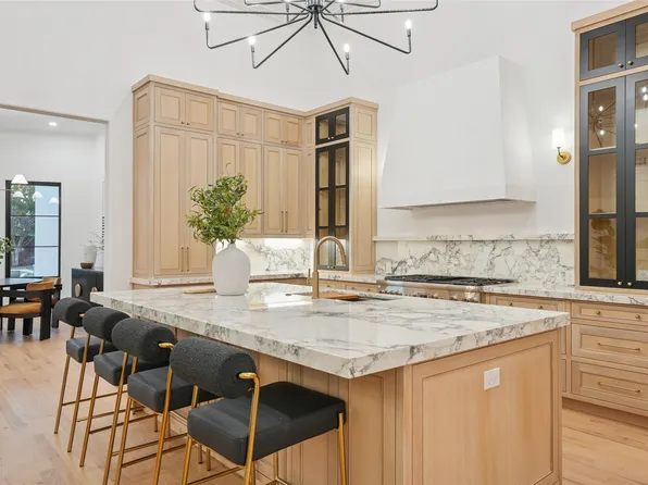 2095 Courtland Dr, Frisco, TX 75034