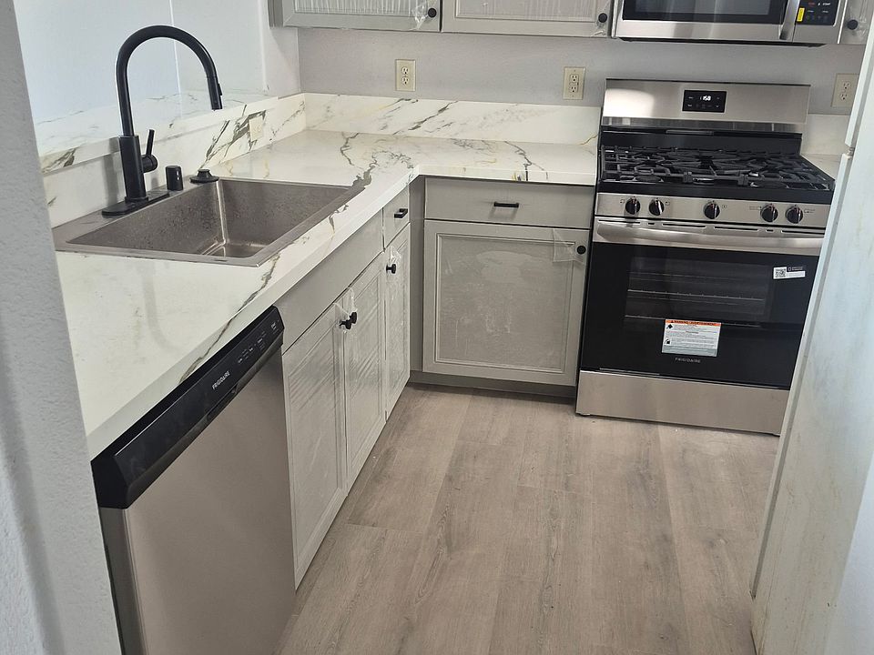 1st image of 5450 Morris St Unit 1227