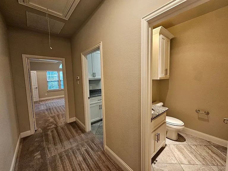 988 Shadyside Ln — Photo 24