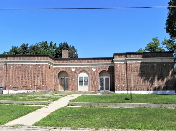 601 Neuman St, Sturgis, MI 49091