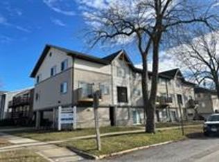 208 N Harvey St, Urbana, IL 61801
