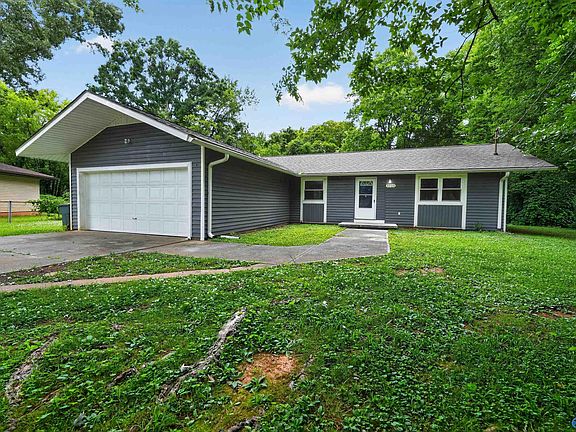5th image of 3710 Oakdale Ct NW