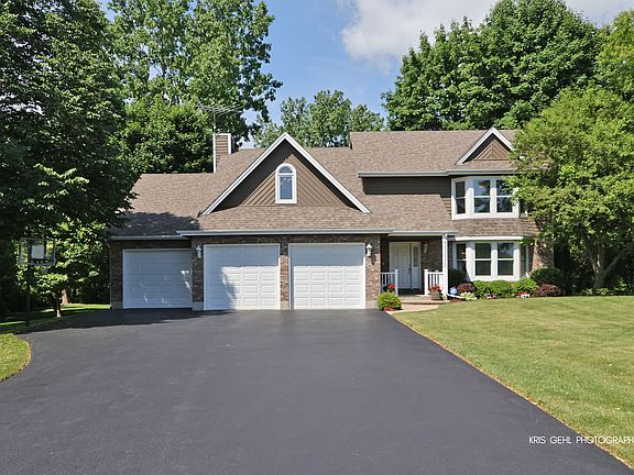 2nd image of 39522 N Harmony Ct