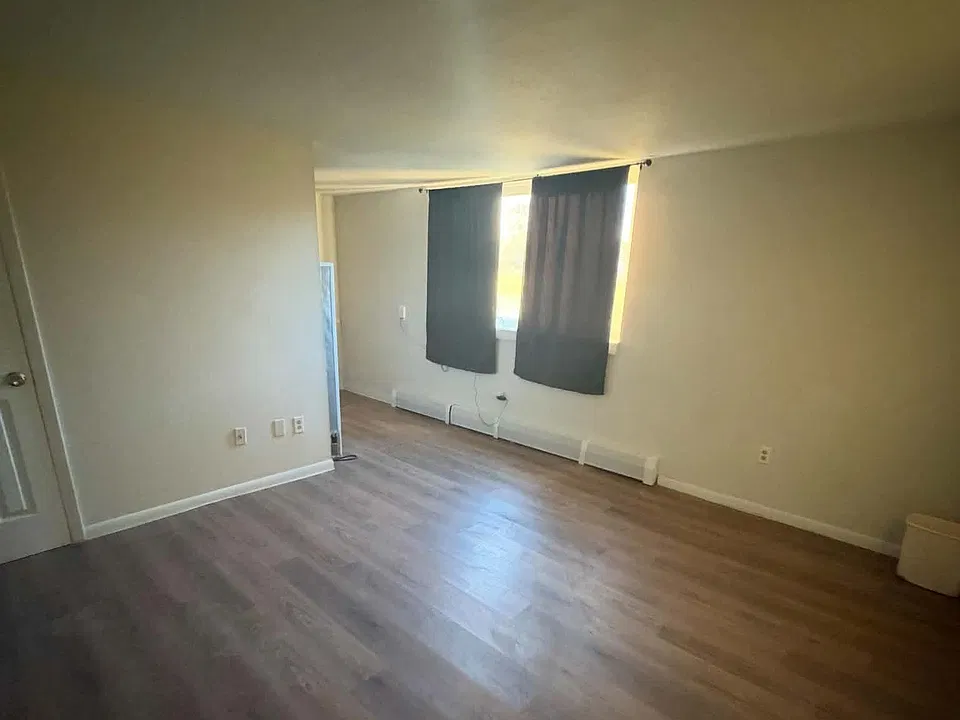 1204 Tower Blvd #2