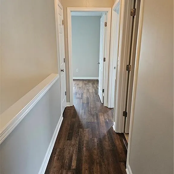 1021 Thornborough Dr — Photo 24