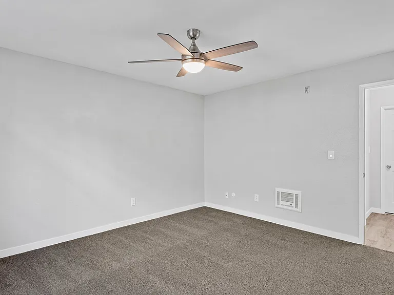 Point Loma Bay Apartments | Coastal Living Near the Beach — Photo 140