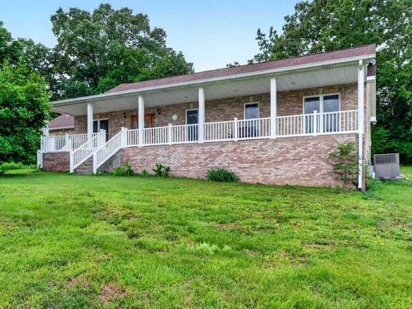 1701 Southside Rd, Southside, TN 37171