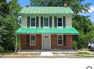 1316 Pleasant Valley Rd, Westminster, MD 21158