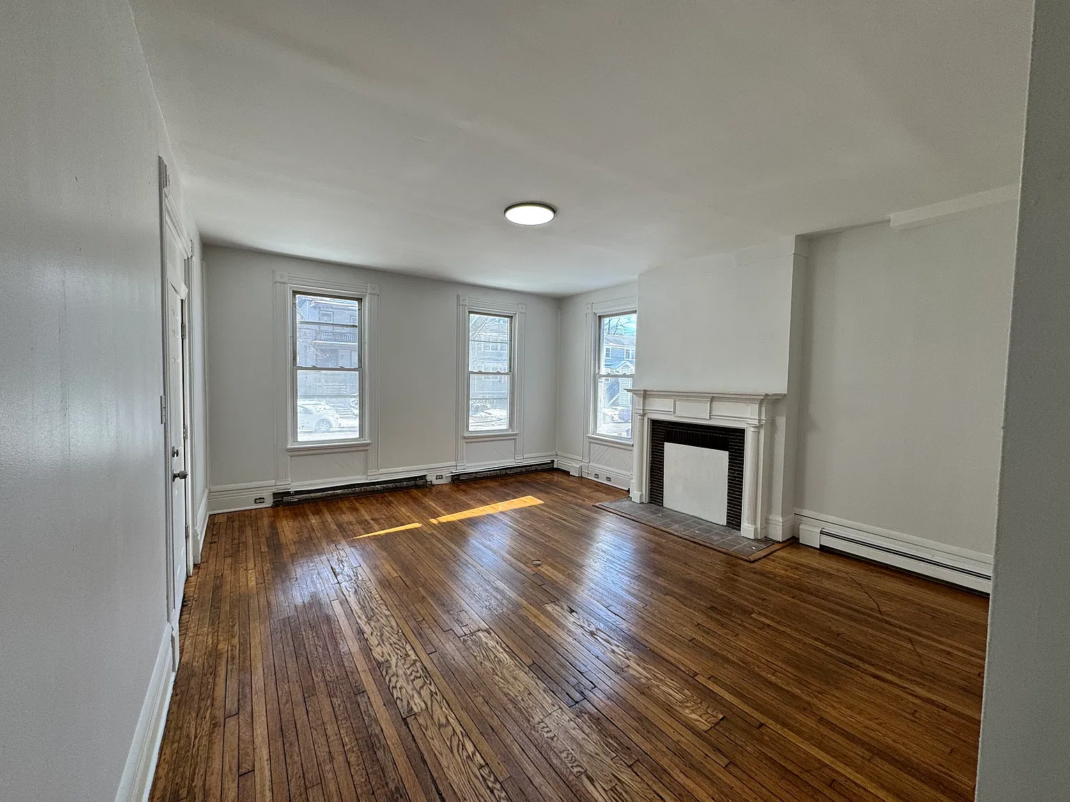 52 Carroll St — Photo 4