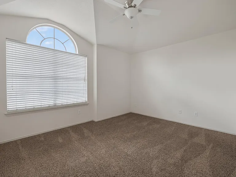 907 Settlement Cv — Photo 25
