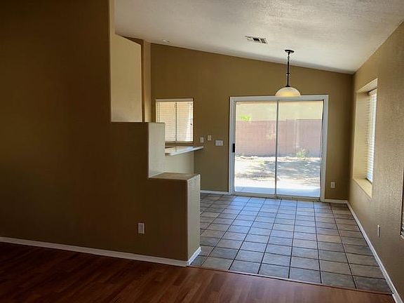 3rd image of 7727 W Carlota Ln