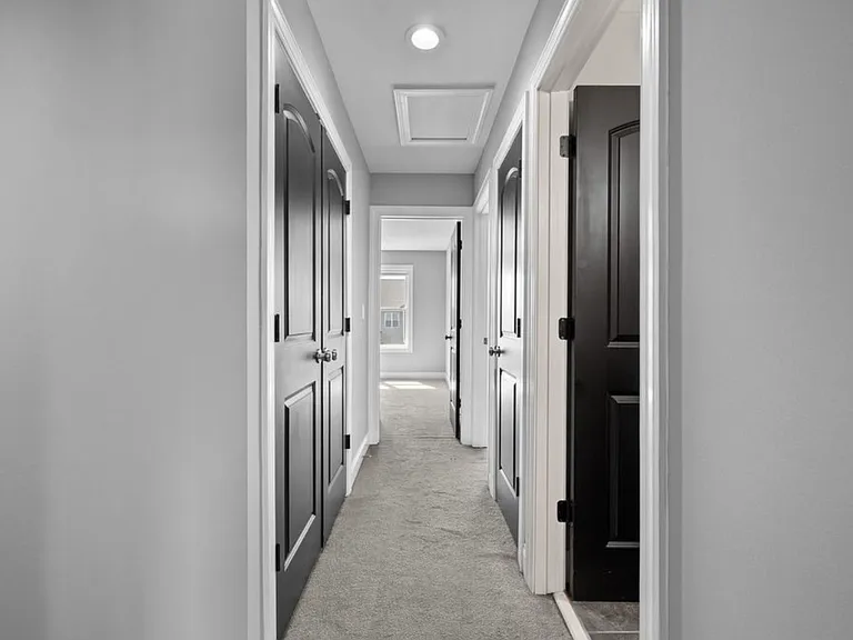 101 Emanuel Ct — Photo 10