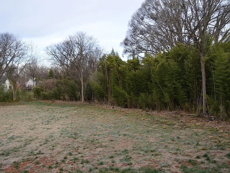 620 W Bell St — Photo 20
