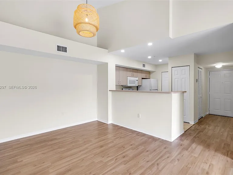 11185 SW 6th St #301 — Photo 13