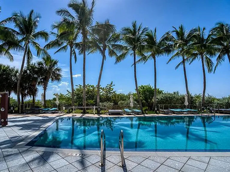 6899 Collins Avenue Cu #1409 — Photo 43