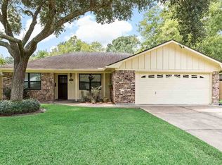 94 Briggs St, Beaumont, TX 77707