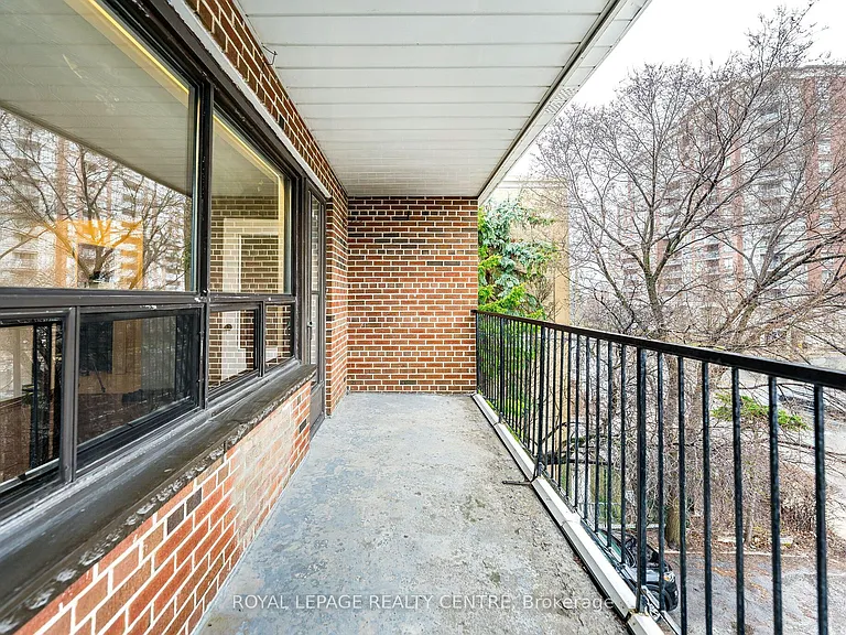 339 Sheppard Ave E #3 — Photo 33