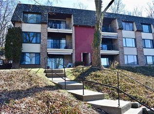 450 Abbeyville Rd APT A, Pittsburgh, PA 15228
