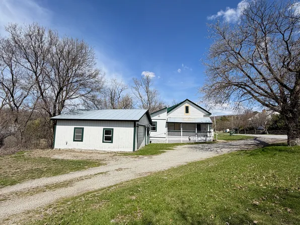 39 Mechanicsville Rd, Hinesburg, VT 05461