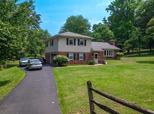 2260 Valley Hill Rd, Malvern, PA 19355