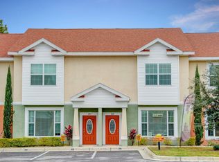 127 Alexander Woods Dr, Plant City, FL 33563