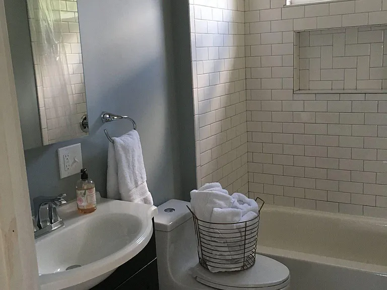 37 Cabot St #2 — Photo 6