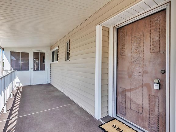 3rd image of 150 Silverado Trail #43