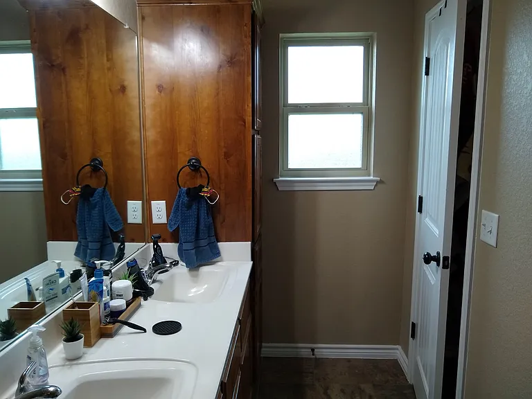 304 Sladecek Dr #A — Photo 4
