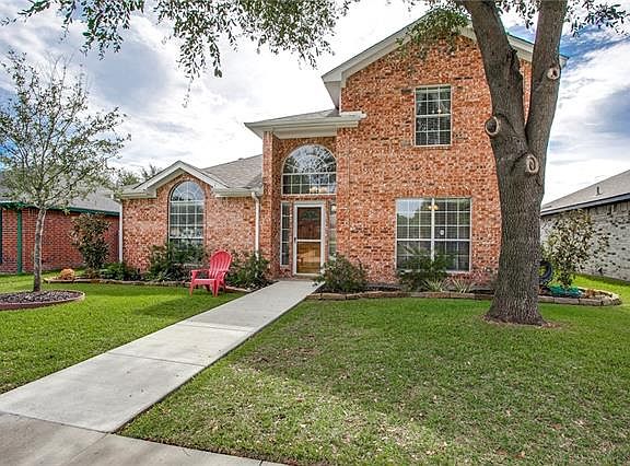 2nd image of 1510 Mesa Ct