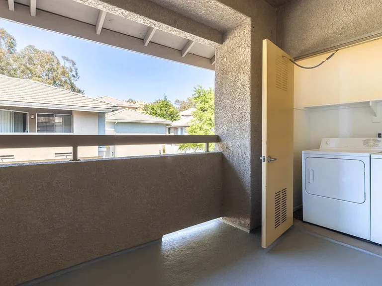 Balcony with Washer and Dryer