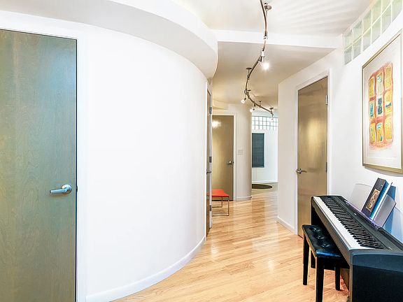 4th image of 77 E 12th St #12HJK