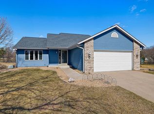 501 Freedom St, Holmen, WI 54636