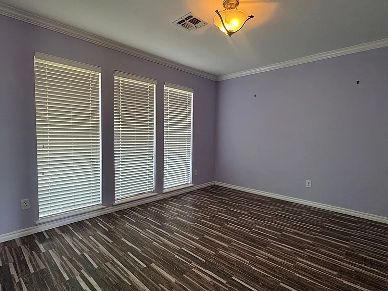 169 NW Copperfield — Photo 10