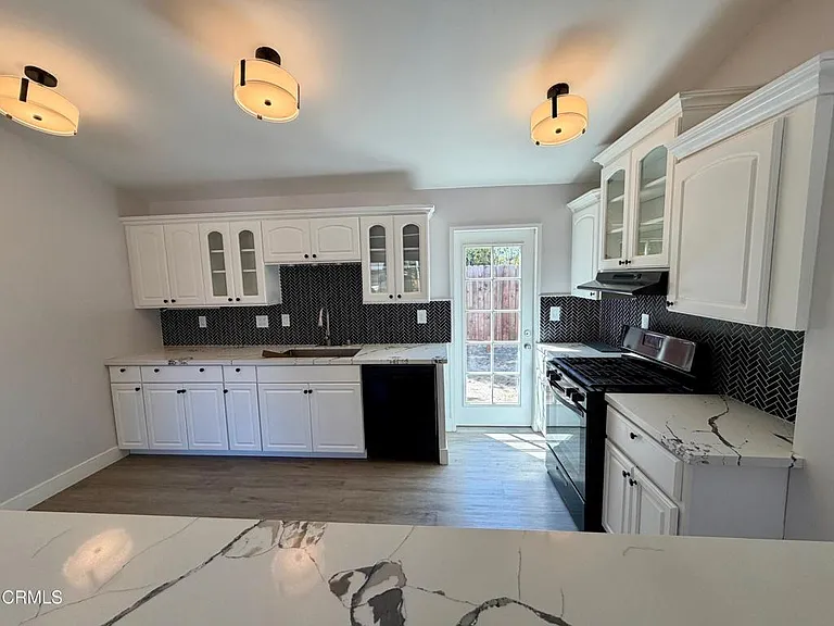 8735 E Fairview Ave — Photo 9