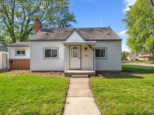 6644 N Vernon St, Dearborn Heights, MI 48127