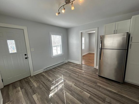 3rd image of 1203 Fulton Ave #3