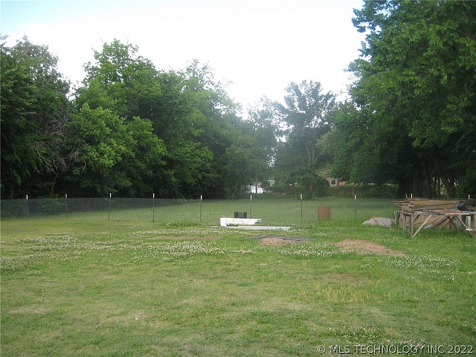 2nd image of 535 N 91st East Ave