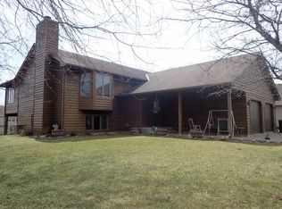 1018 Ridgehaven Cir, Buffalo, MN 55313