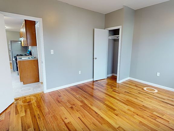 3rd image of 79 Simonson Pl Floor 1