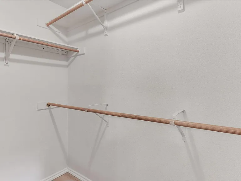 1204 Stepp Bnd — Photo 19