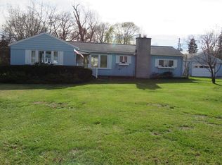 4 Virginia Ln, Rochester, NY 14624