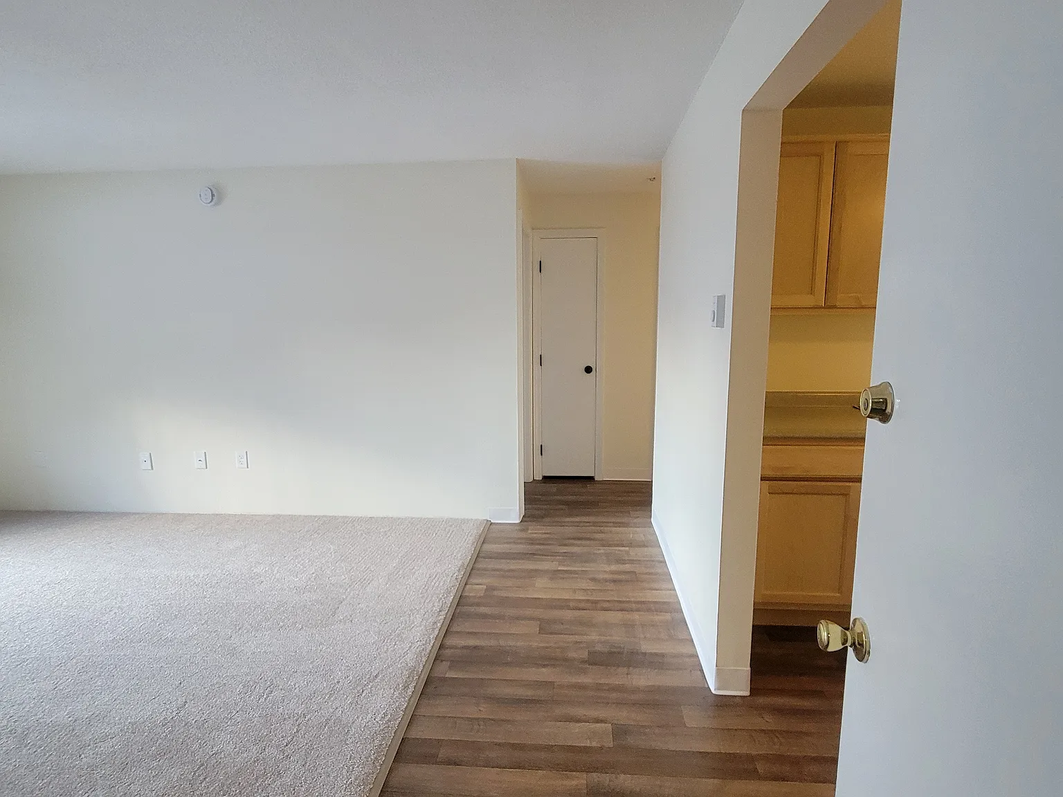 Meadowbrook Village — Photo 4